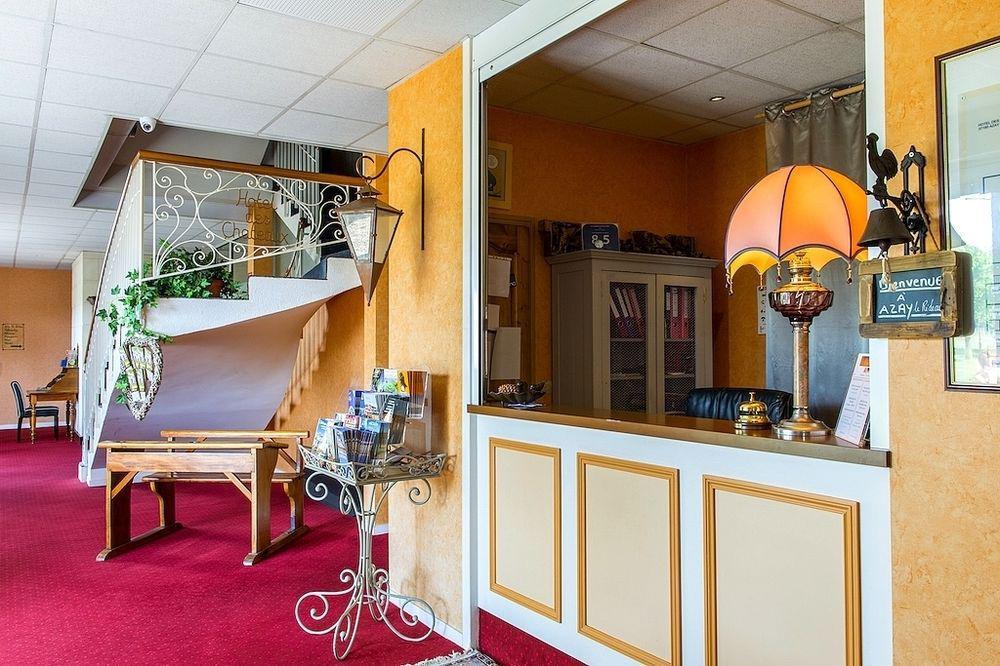 Logis Hotel Restaurant Des Chateaux อาแซ-เลอ-ริโด ภายนอก รูปภาพ